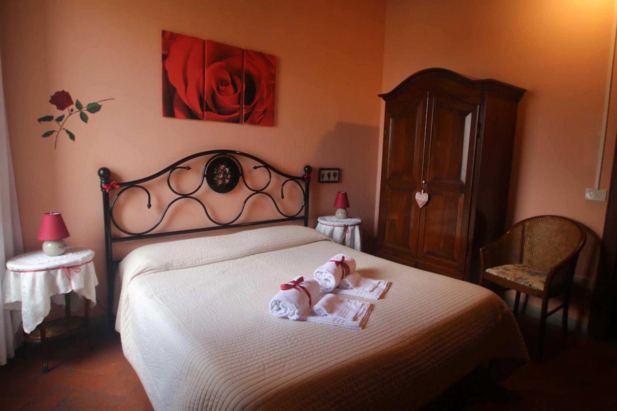 Antica Casa Dei Rassicurati Bed and Breakfast Montecarlo Εξωτερικό φωτογραφία