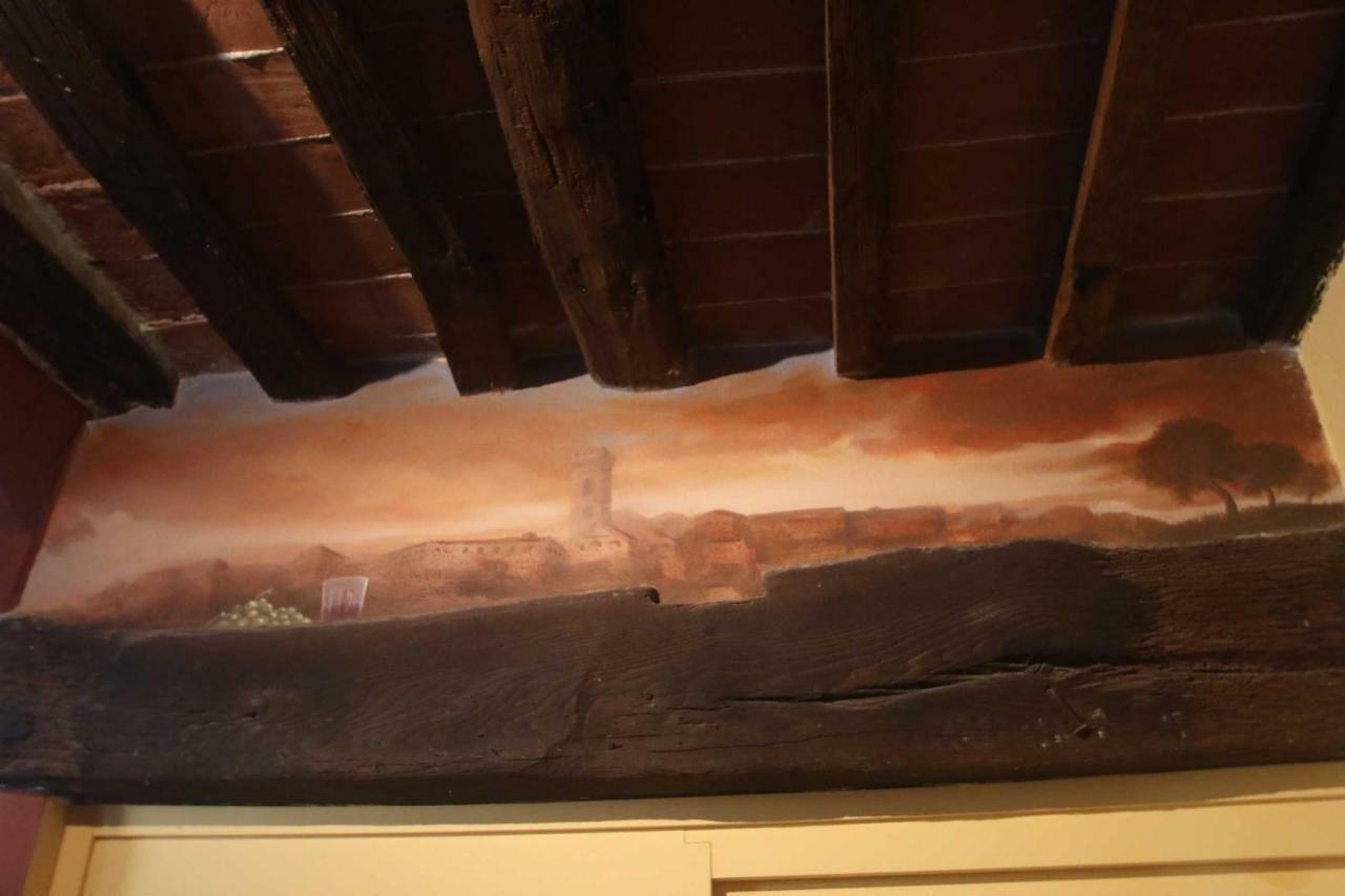 Antica Casa Dei Rassicurati Bed and Breakfast Montecarlo Εξωτερικό φωτογραφία